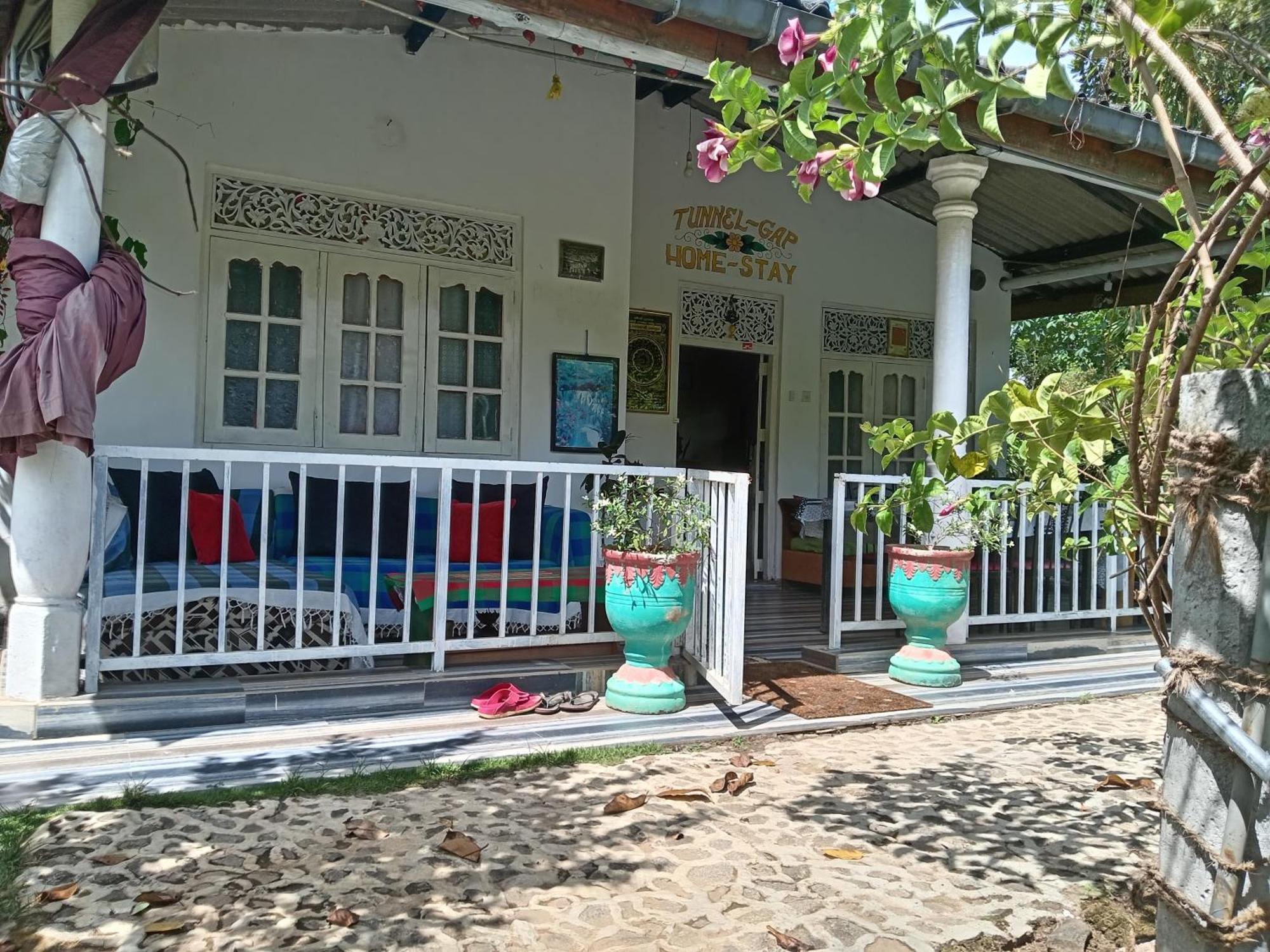 Tunnel Gap Homestay 엘라 외부 사진